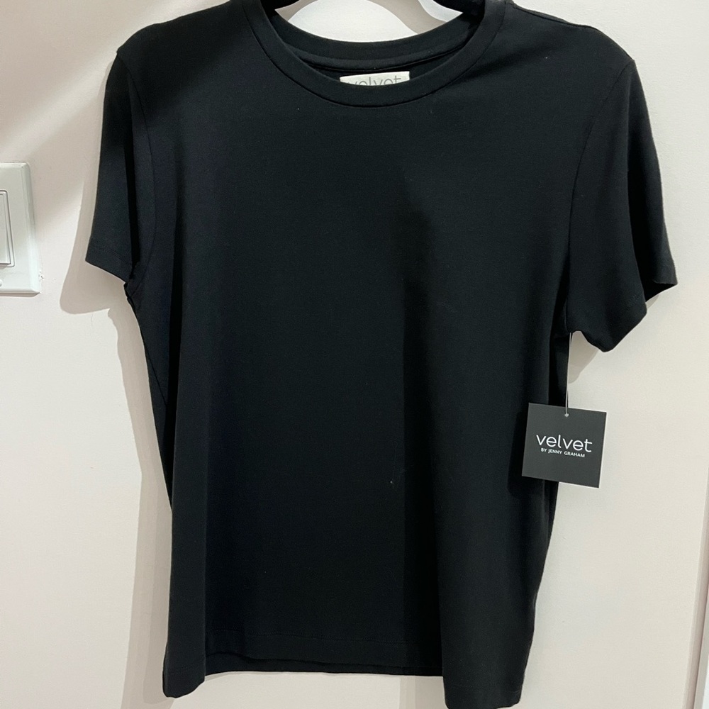 Black Comfortable Short Sleeve T-Shirt - Velvet by Jenny Graham